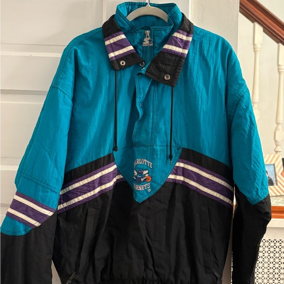 Charlotte Hornets Vintage Jacket - Picture 1 of 8